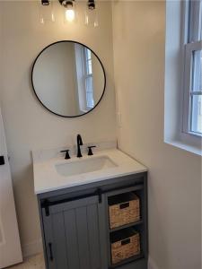10 Woodland Avenue, Cranston, Rhode Island 02920, Stati Uniti