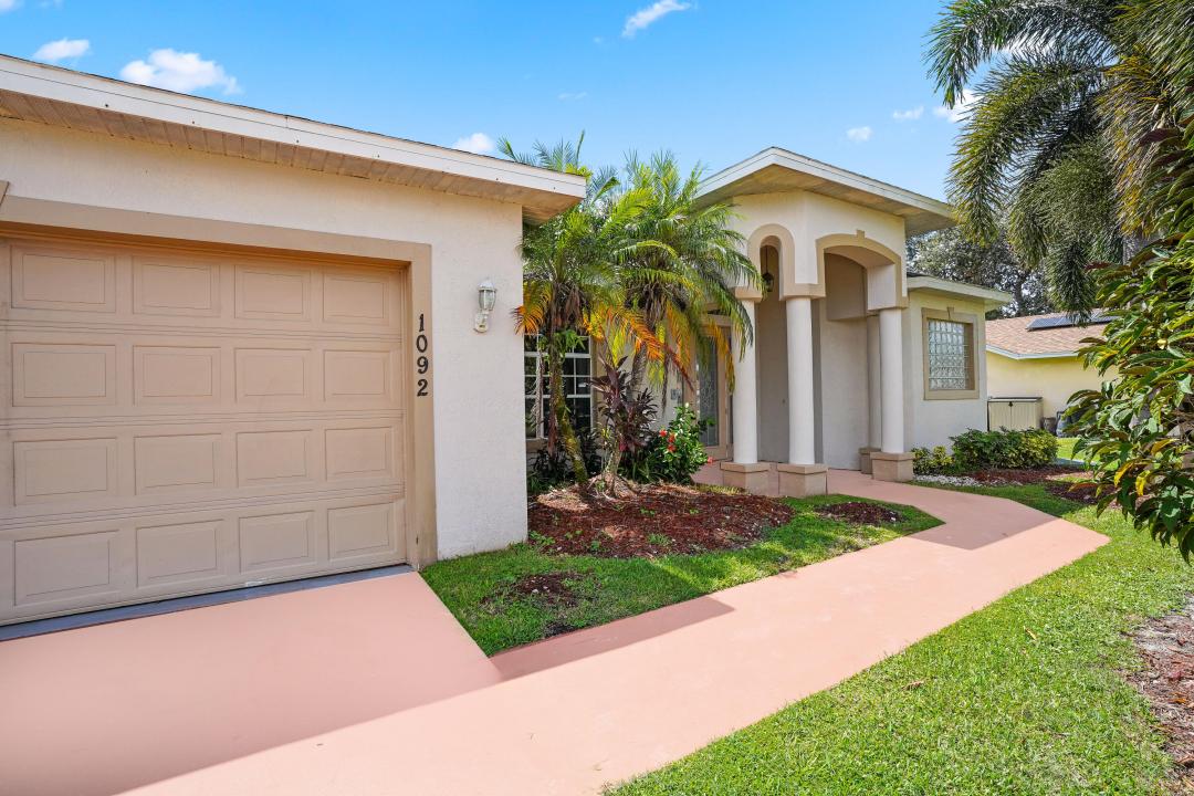 1092 SW Majorca Avenue, Port Saint Lucie, Florida 34953, Stati Uniti