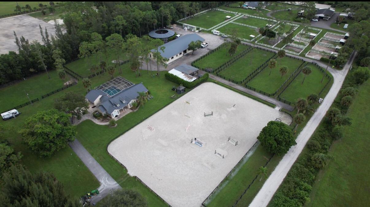 13265 11th N Lane, Loxahatchee, פלורידה 33470, ארצות הברית של אמריקה