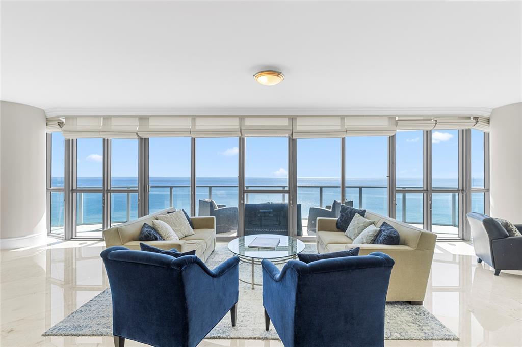 3101 S Ocean Dr. 1808, Hollywood, Florida 33019