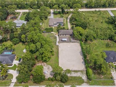 18392 50th St N, Loxahatchee, Florida 33470