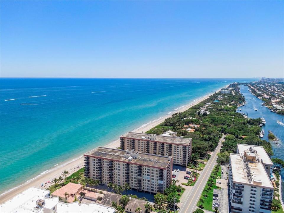 1149 Hillsboro Mile 808, Hillsboro Beach, Florida 33062