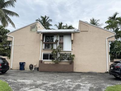 9030 SW 159th Ter D, Palmetto Bay, Florida 33157, USA