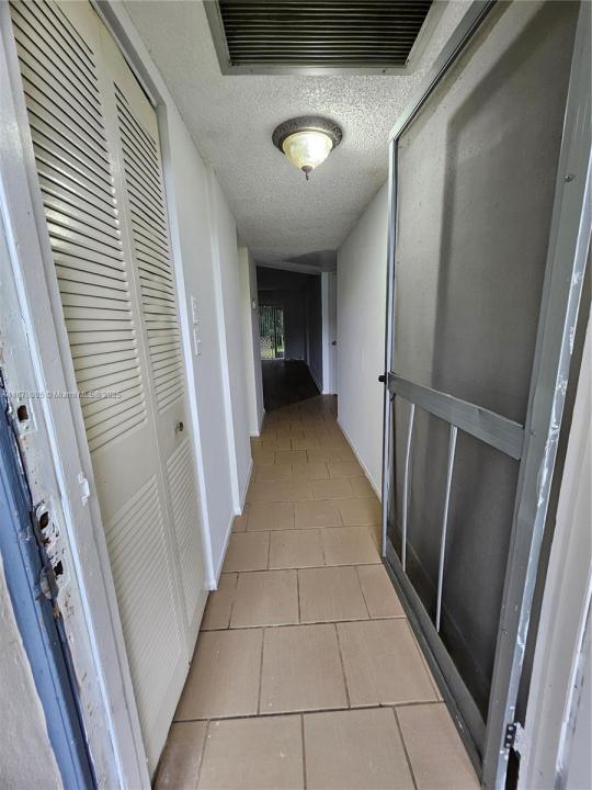 7820 S Colony Cir S 102, Tamarac, Flórida 33321, Estados Unidos