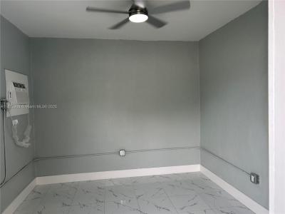 4340 SW 24th St 1, West Park, Florida 33023, USA