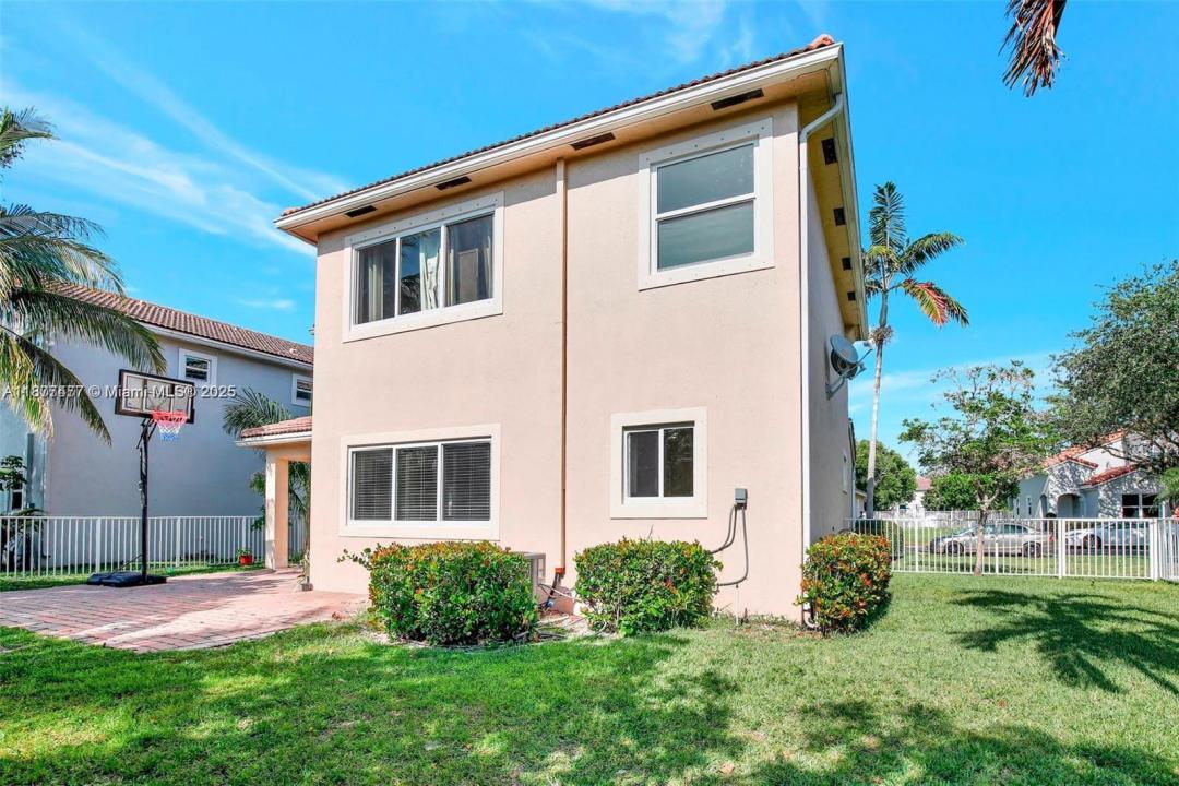 1874 NW 74th Way, Pembroke Pines, Florida 33024