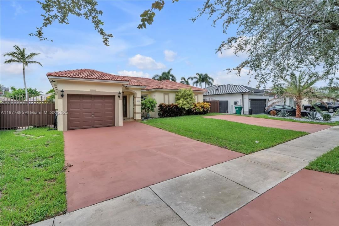 8934 NW 164th St, Miami Lakes, Flórida 33018, Estados Unidos