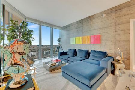 851 NE 1st Ave 2708, Miami, Florida 33132, USA