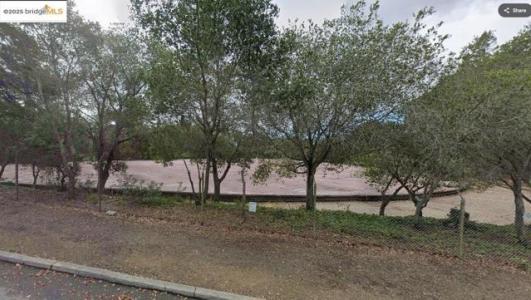 Bullard DR, Oakland, California 94611, HOA KỲ