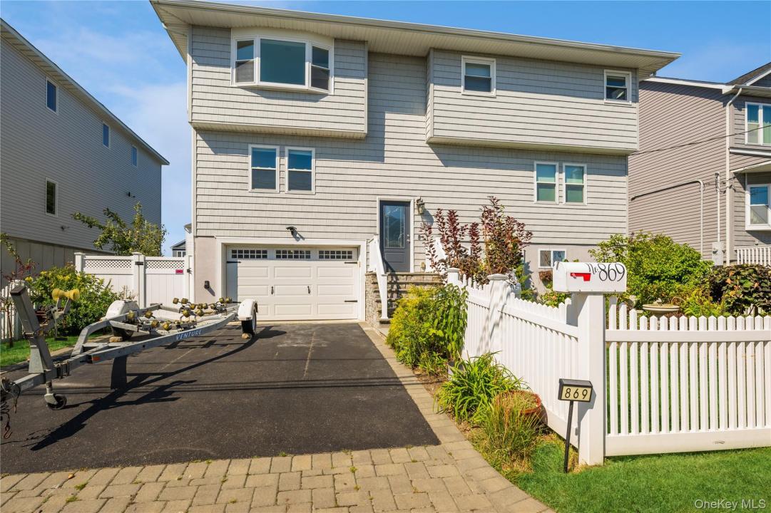 869 Beach Street, Babylon, ニューヨーク 11757, アメリカ合衆国