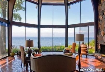 48 Westland Drive, Oyster Bay, Нью-Йорк 11542, Соединенные Штаты