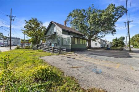 533 weeden Street, Pawtucket, Rhode Island 02860, HOA KỲ