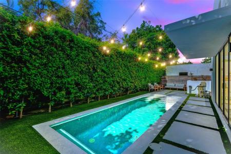 104 NW 47th Ter, Buena Vista, Miami, Florida 33127