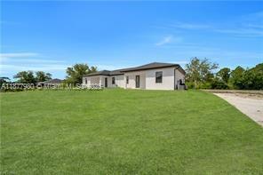 928/930 HEPBURN AVE, Lehigh Acres, Florida 33974
