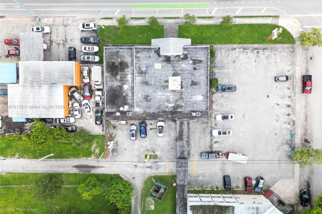 13242 NW 7th Ave, North Miami, Florida 33168