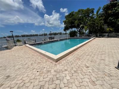 2201 Brickell Ave 25, Miami, Florida 33129, USA
