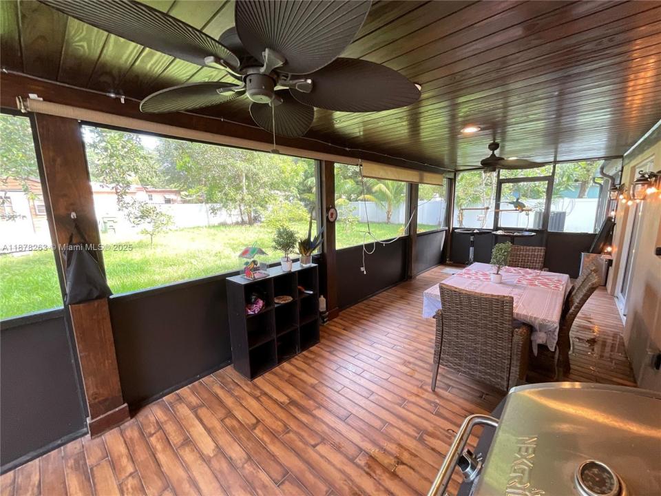 13275 NE 4th Ave North, North Miami, Florida 33161, Amerika Birleşik Devletleri