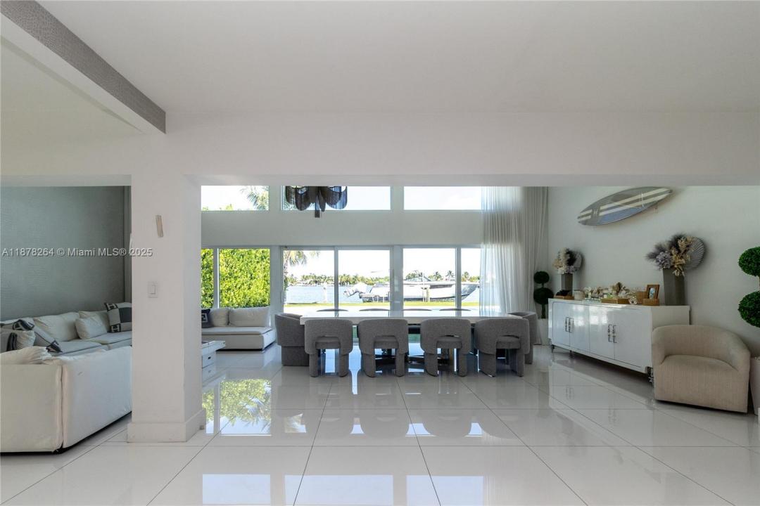1215 N Biscayne Point Rd, Miami Beach, 佛羅里達州 33141, 美國
