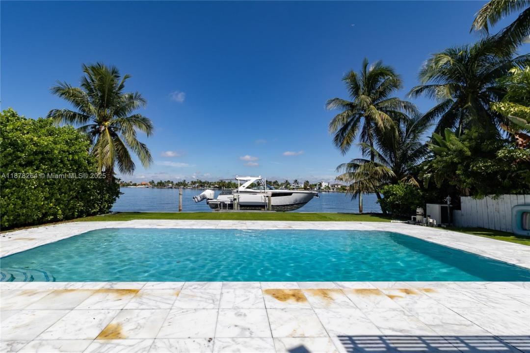 1215 N Biscayne Point Rd, Miami Beach, 佛羅里達州 33141, 美國