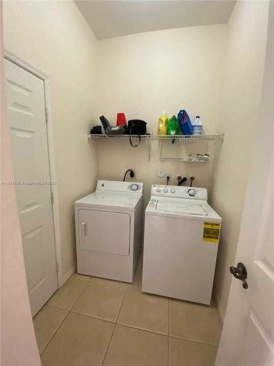 1978 SE 23rd Ter 1978, Homestead, Florida 33035, Estados Unidos