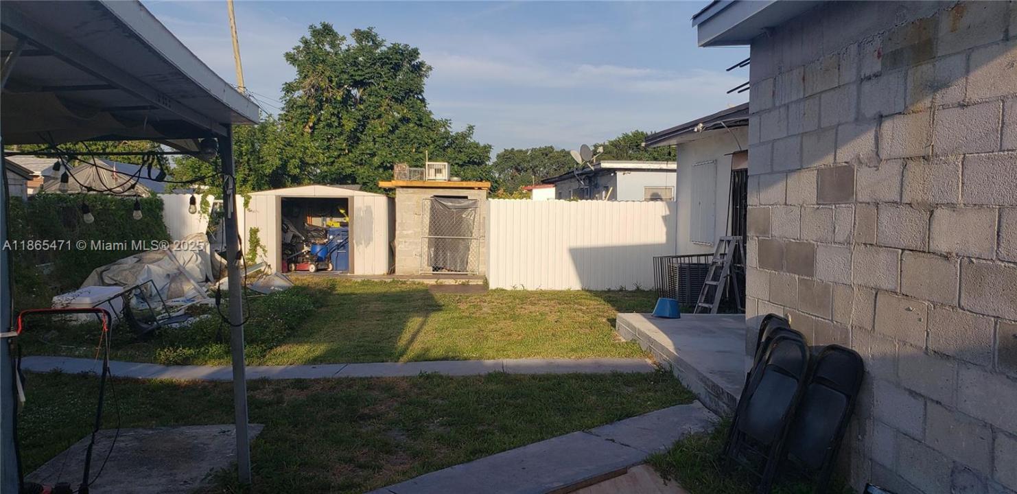 2525 NW 156th St, Miami Gardens, Florida 33054, Estados Unidos