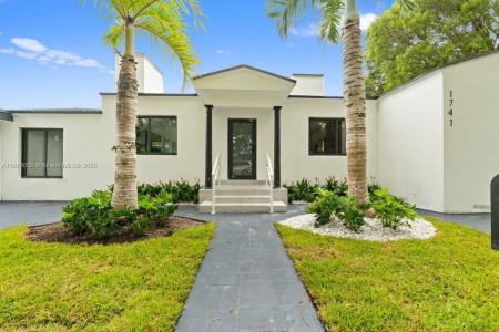 1741 SW 17th Ct, Miami, Florida 33145, USA