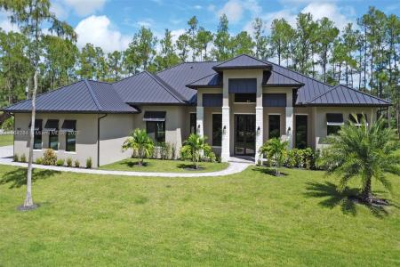 4987 Mahogany Ridge Dr, Naples, Florida 34119, USA