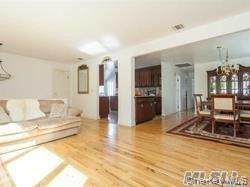12 Ross Avenue, Huntington, Nova Iorque 11747, Estados Unidos