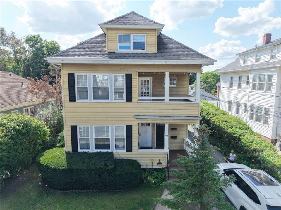 336 River Avenue 1, Providence, Rhode Island 02908, USA