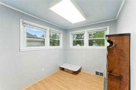 2789 Post Road, Warwick, Rhode Island 02886, USA