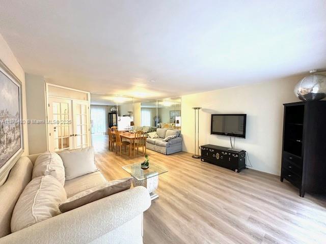 500 NE 14th Ave 204, Hallandale Beach, Florida 33009, Estados Unidos