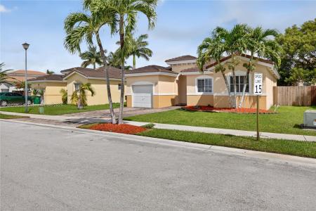 4281 NE 16th St, Homestead, Florida 33033, USA