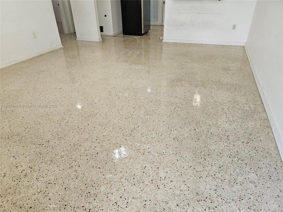 307 HERNANDO ST A, Hutchinson Island, Florida 34949, Amerika Birleşik Devletleri