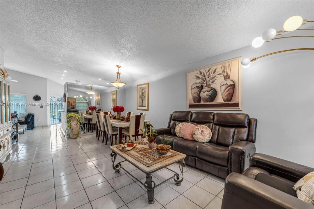 8101 SW 159th Ct, Miami, Florida 33193