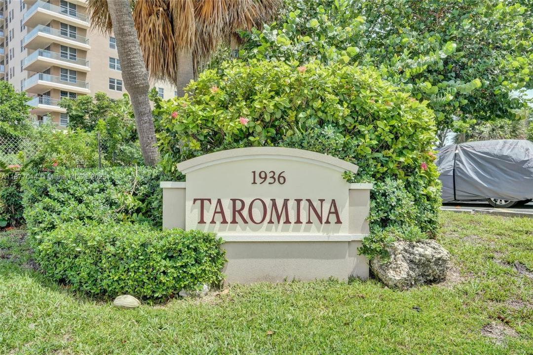 1936 S Ocean Dr 20D, Hallandale Beach, Florida 33009