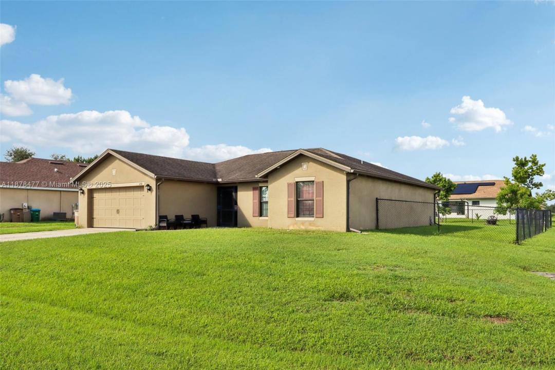 230 NE 9th ave, Cape Coral, Flórida 33909, Estados Unidos