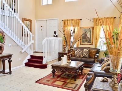 15601 SW 31st Ln, Miami, Florida 33185, USA