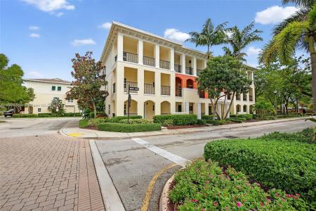 27 SW 6th Ct, Pompano Beach, Florida 33060, USA