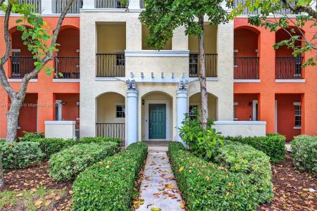 704 SW 1st Ave, Pompano Beach, Florida 33060, USA