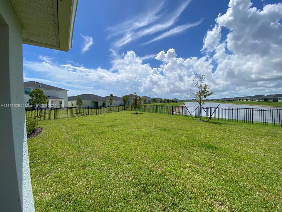 11060 NW Middle Stream Dr 11060, Fort Pierce, Floride 34987, États-Unis