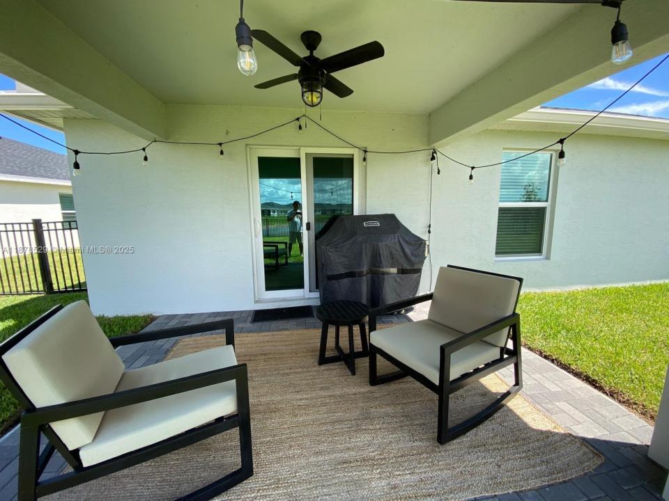 11060 NW Middle Stream Dr 11060, Fort Pierce, Floride 34987, États-Unis