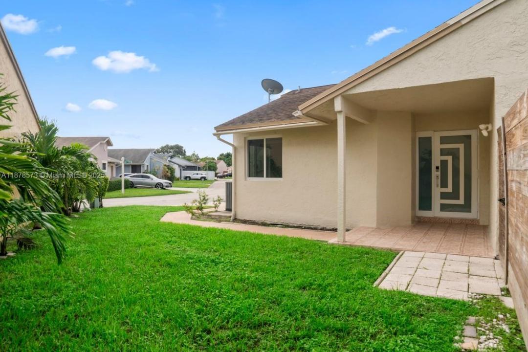 11041 SW 11th Ct 0, Pembroke Pines, フロリダ 33025, アメリカ合衆国