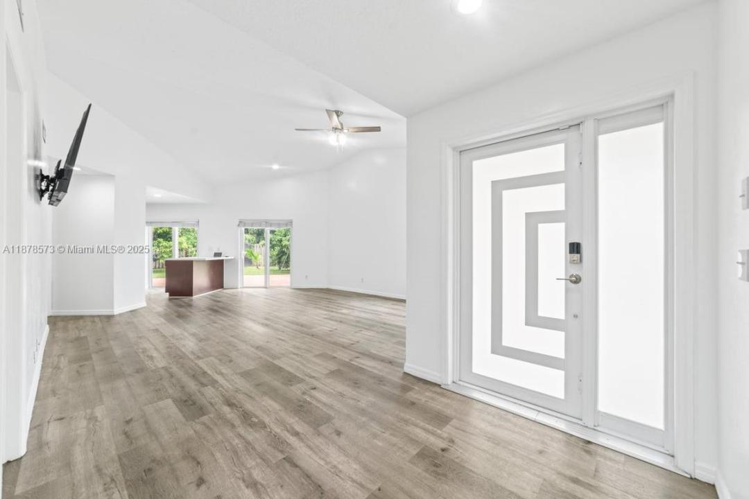 11041 SW 11th Ct 0, Pembroke Pines, フロリダ 33025, アメリカ合衆国