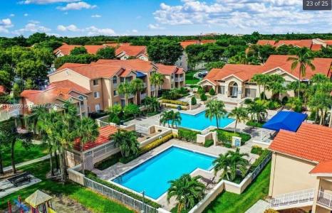 10610 SW 158th Ct 305, Miami, Florida 33196, USA