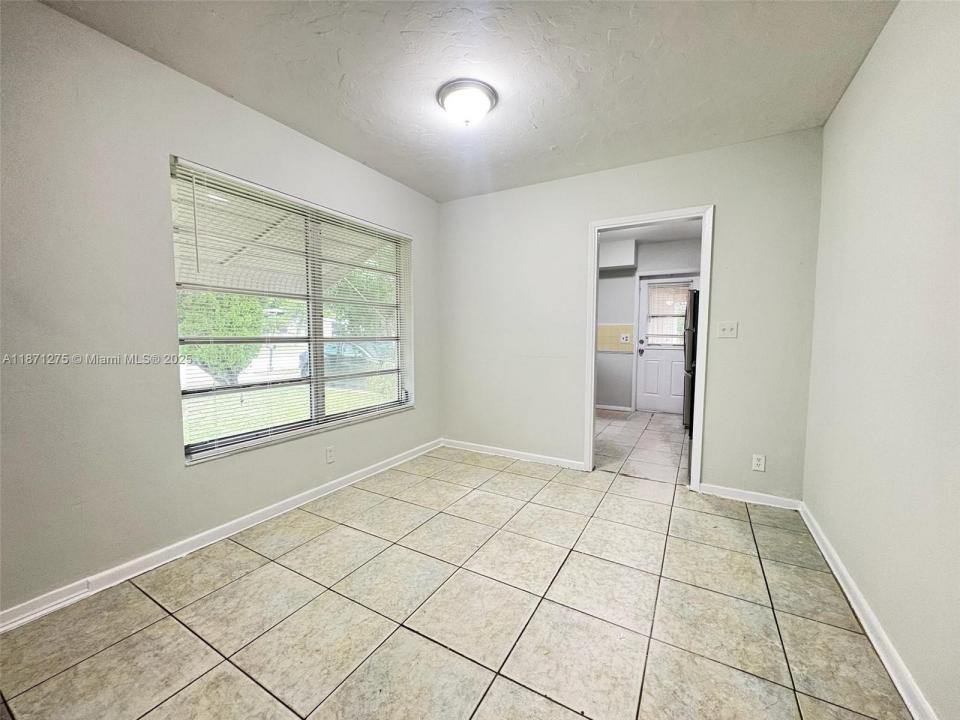 1900 NW 12th Ave, Fort Lauderdale, Flórida 33311, Estados Unidos