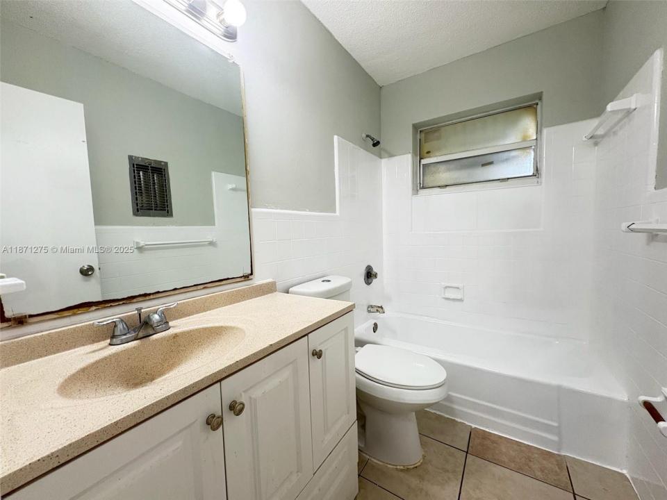 1900 NW 12th Ave, Fort Lauderdale, Flórida 33311, Estados Unidos