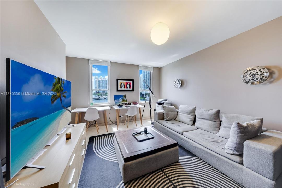 701 Brickell Key Blvd 503, Miami, פלורידה 33131, ארצות הברית של אמריקה