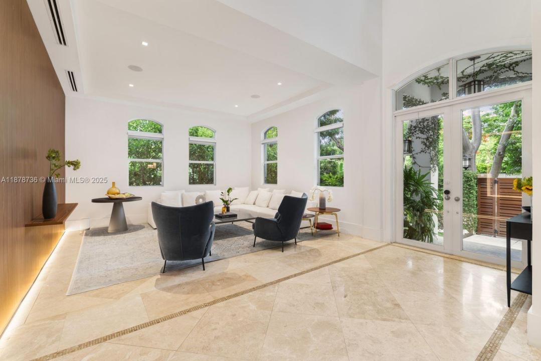 1866 Tigertail Ave, Miami, 佛羅里達州 33133, 美國