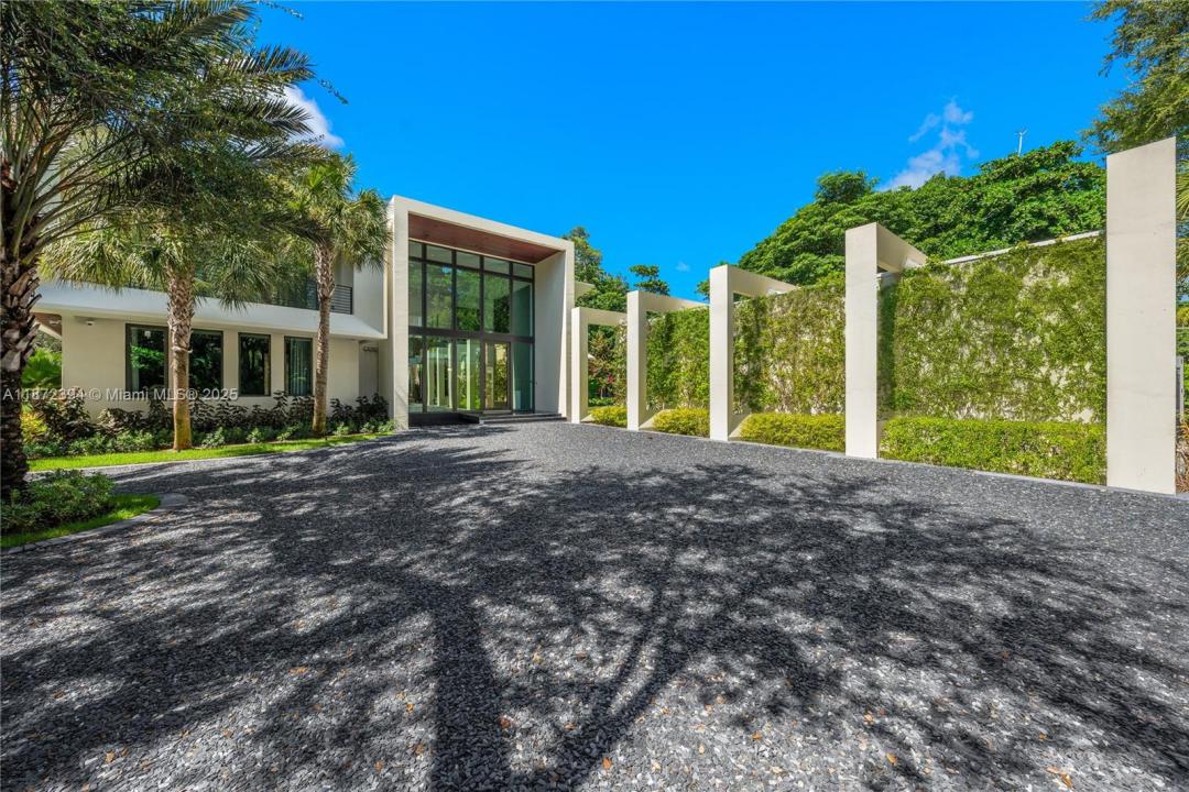 9440 Old Cutler Ln, Coral Gables, Florida 33156