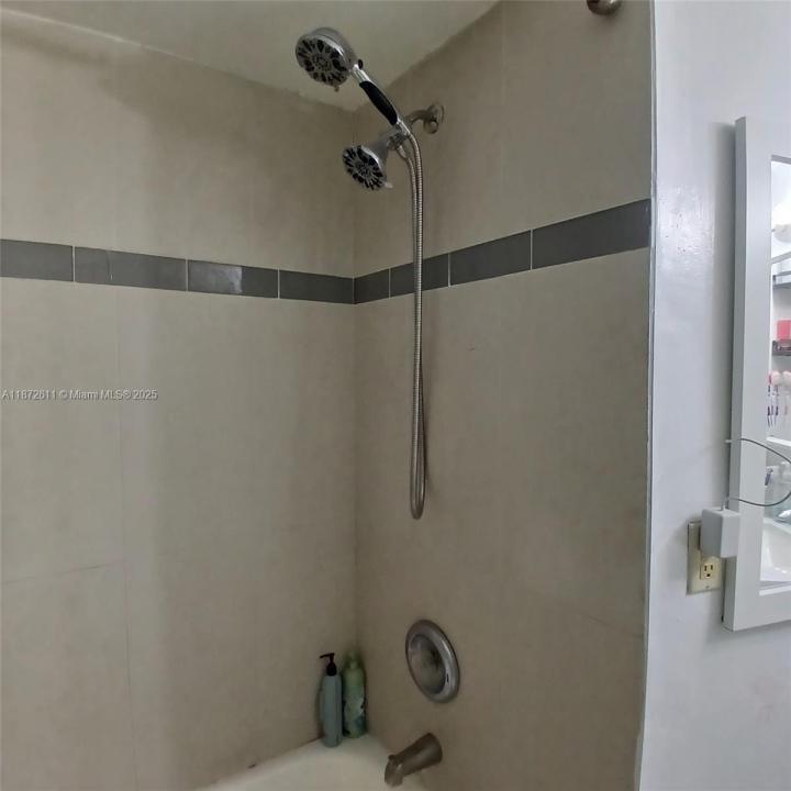 6280 NW 186th St 303, Hialeah, Floride 33015, États-Unis